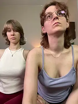 Jitoon Exe online show from April 4, 2026, 8:50 pm