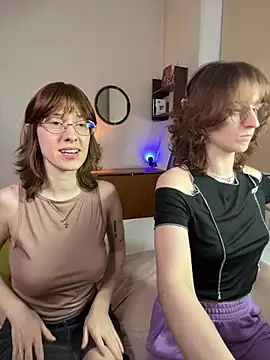 Snapshot of Jitoon_Exe chatting on July 16, 2026, 11:44 pm Jitoon Exe online show from July 16, 2026, 11:44 pm