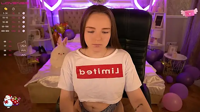 FoxyShy online show from January 31, 2025, 9:48 am