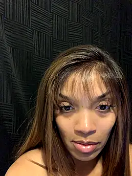 Rakiyahcharms online show from September 22, 2025, 6:32 pm