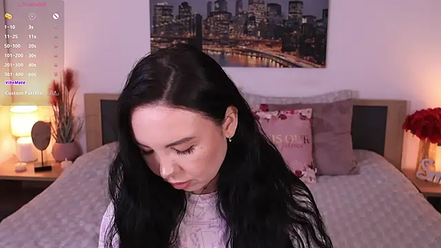 Snapshot of Leila__Sweet chatting on May 3, 2026, 7:14 am Leila Sweet online show from May 3, 2026, 7:14 am