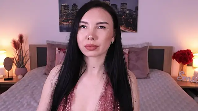 Snapshot of Leila__Sweet chatting on May 10, 2026, 6:51 am Leila Sweet online show from May 10, 2026, 6:51 am