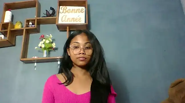 naya86 online show from January 4, 2025, 9:54 am