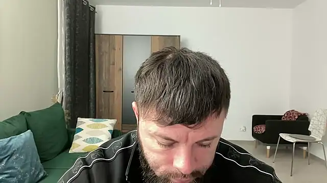 Snapshot of AlphaSparks chatting on December 3, 2024, 4:03 am AlphaSparks online show from December 3, 2024, 4:03 am