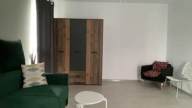 Snapshot of AlphaSparks chatting on January 30, 2025, 7:04 pm AlphaSparks online show from January 30, 2025, 7:04 pm