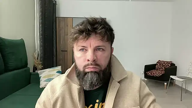 Snapshot of AlphaSparks chatting on February 13, 2025, 3:39 am AlphaSparks online show from February 13, 2025, 3:39 am