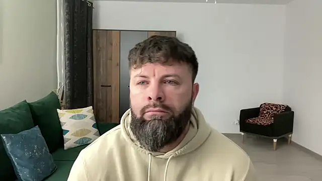 Snapshot of AlphaSparks chatting on March 4, 2025, 3:44 am AlphaSparks online show from March 4, 2025, 3:44 am