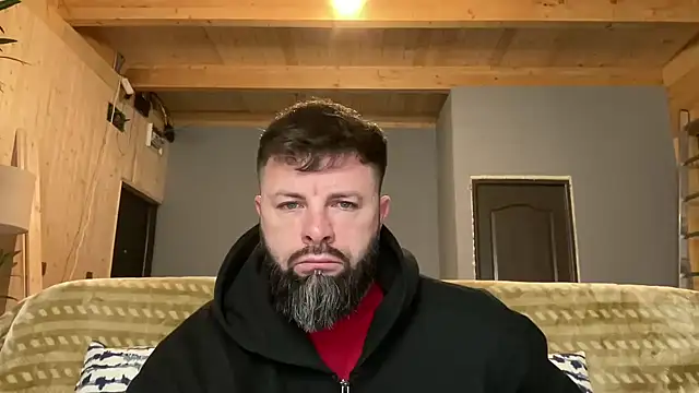 Snapshot of AlphaSparks chatting on November 7, 2025, 3:50 am AlphaSparks online show from November 7, 2025, 3:50 am