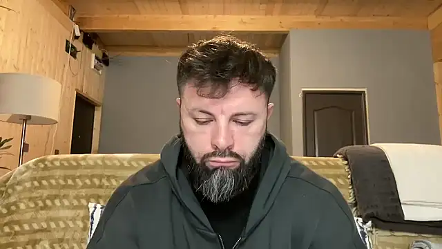 Snapshot of AlphaSparks chatting on November 13, 2025, 3:49 am AlphaSparks online show from November 13, 2025, 3:49 am