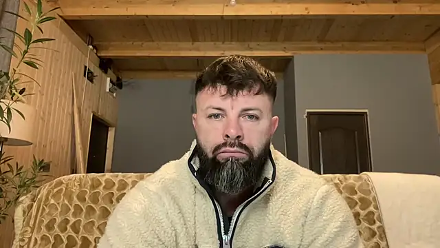 Snapshot of AlphaSparks chatting on November 21, 2025, 3:49 am AlphaSparks online show from November 21, 2025, 3:49 am