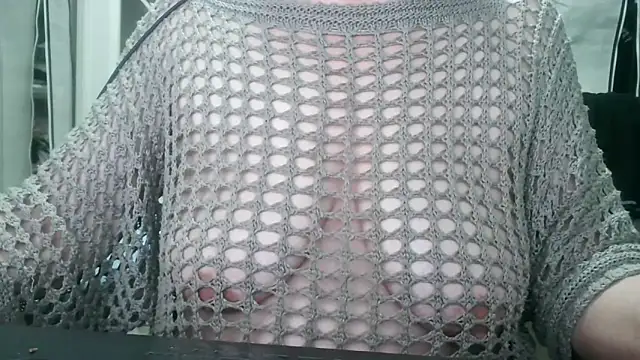 heidi60 online show from December 5, 2025, 8:34 am