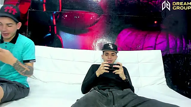 AmazingPartys online show from April 20, 2026, 7:37 pm