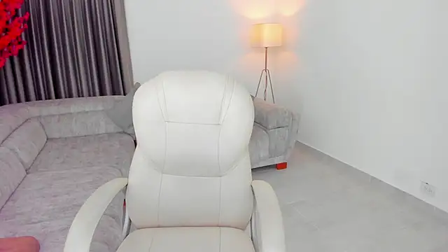 Sarah Stone  online show from January 25, 2025, 1:54 am