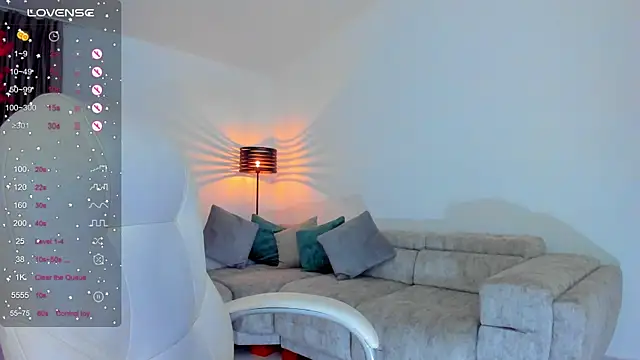 Sarah Stone  online show from March 1, 2025, 1:53 am