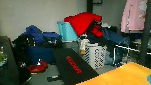 BigWayneBabyXXX online show from December 15, 2025, 3:11 am