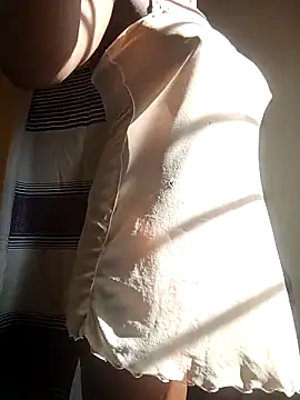 Snapshot of mbokosquad chatting on March 16, 2026, 5:44 am mbokosquad online show from March 16, 2026, 5:44 am