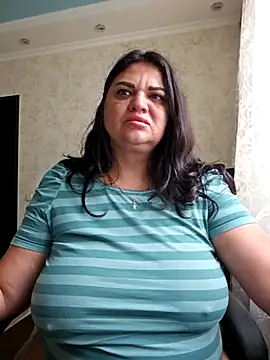 littleRikka online show from September 30, 2025, 8:52 am