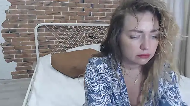 xxkristinaxx online show from February 10, 2025, 8:09 am