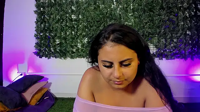 AbbyTaylorr online show from April 25, 2026, 8:50 pm