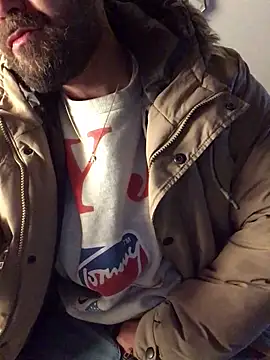 Snapshot of fuckerplayer1 chatting on February 26, 2026, 2:54 am fuckerplayer1 online show from February 26, 2026, 2:54 am