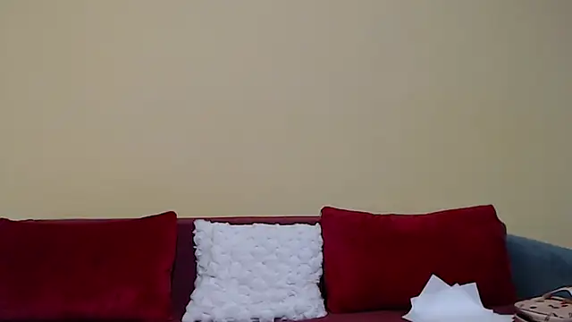 christine33 online show from October 31, 2025, 2:18 pm