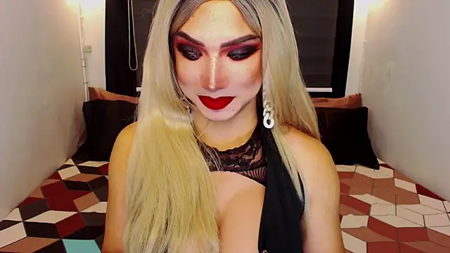 HugeCockDominantXxX online show from November 30, 2025, 8:24 pm