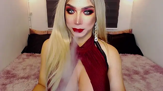 Snapshot of HugeCockDominantXxX chatting on April 25, 2026, 1:30 am HugeCockDominantXxX online show from April 25, 2026, 1:30 am