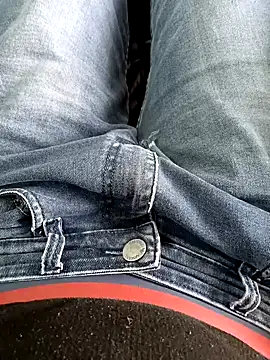 Babyucum4me online show from February 9, 2025, 8:00 am