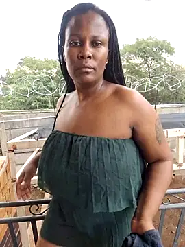 Snapshot of Sexycandyxxx chatting on March 10, 2025, 12:48 pm Sexycandyxxx online show from March 10, 2025, 12:48 pm