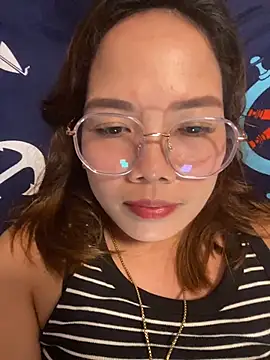 Snapshot of BURBERRY69 chatting on October 24, 2025, 10:44 am BURBERRY69 online show from October 24, 2025, 10:44 am