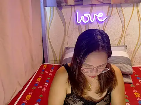 Snapshot of BURBERRY69 chatting on March 1, 2026, 11:40 pm BURBERRY69 online show from March 1, 2026, 11:40 pm