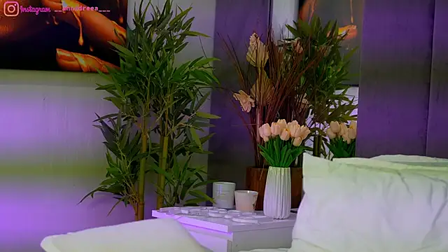 perfectt33n online show from October 27, 2025, 4:22 pm