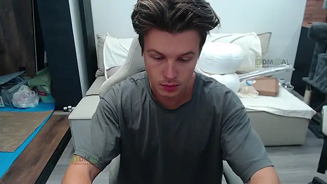 Snapshot of Sunny-Girl1 chatting on October 4, 2025, 6:33 am Sunny-Girl1 online show from October 4, 2025, 6:33 am