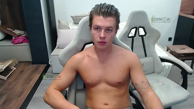 Snapshot of Sunny-Girl1 chatting on October 13, 2025, 6:24 am Sunny-Girl1 online show from October 13, 2025, 6:24 am