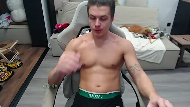 Snapshot of Sunny-Girl1 chatting on December 17, 2025, 9:37 am Sunny-Girl1 online show from December 17, 2025, 9:37 am