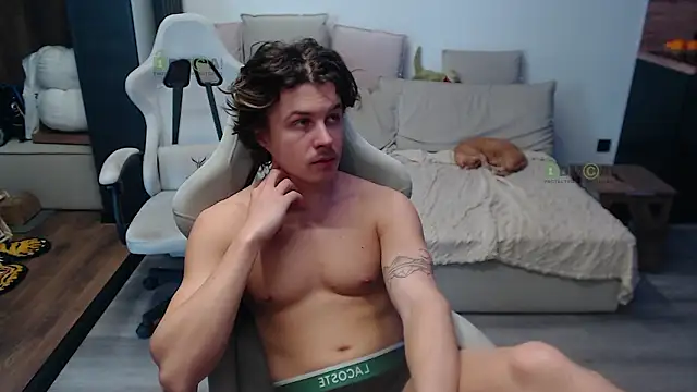 Snapshot of Sunny-Girl1 chatting on February 11, 2026, 8:52 am Sunny-Girl1 online show from February 11, 2026, 8:52 am