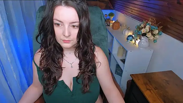 Snapshot of ErinMarshall chatting on April 2, 2026, 9:29 am ErinMarshall online show from April 2, 2026, 9:29 am