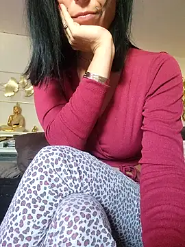 misscectito13 online show from November 13, 2025, 12:15 pm