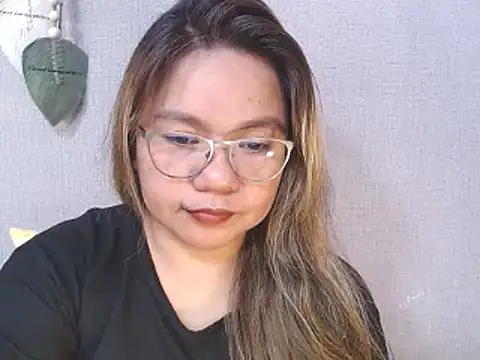 ambersmile online show from March 14, 2026, 12:50 am