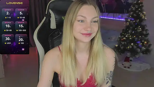 Snapshot of BiMolly chatting on February 13, 2025, 6:30 am BiMolly online show from February 13, 2025, 6:30 am