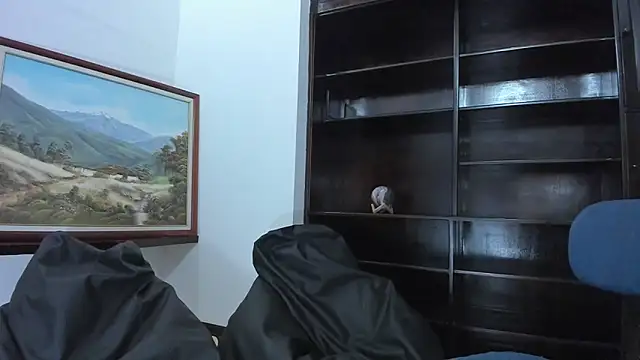 mia collins x online show from February 16, 2025, 4:42 am