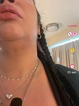 Snapshot of PichyPrettyPussy chatting on May 24, 2026, 1:16 pm PichyPrettyPussy online show from May 24, 2026, 1:16 pm