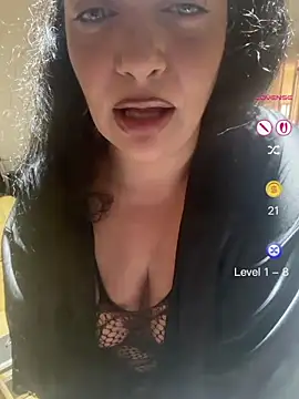 Snapshot of PichyPrettyPussy chatting on June 21, 2026, 3:47 pm PichyPrettyPussy online show from June 21, 2026, 3:47 pm