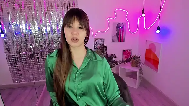 ElizaMild online show from January 28, 2025, 1:16 pm