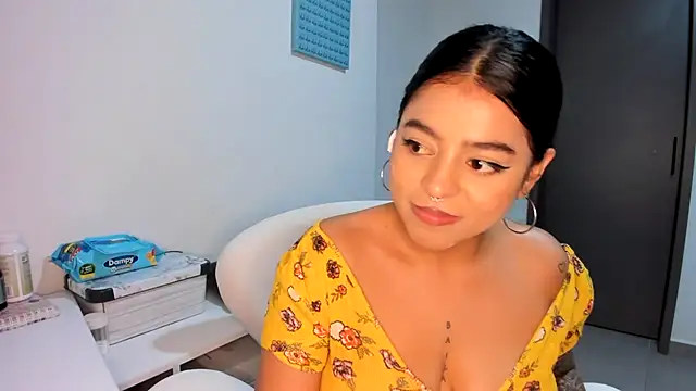 Naiara sex online show from March 1, 2025, 1:11 am