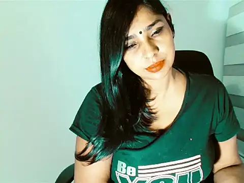 Snapshot of apishkagalmon chatting on March 20, 2025, 6:20 pm apishkagalmon online show from March 20, 2025, 6:20 pm