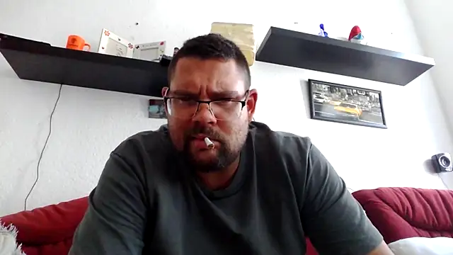 sexykevin17cm online show from September 15, 2025, 1:44 pm