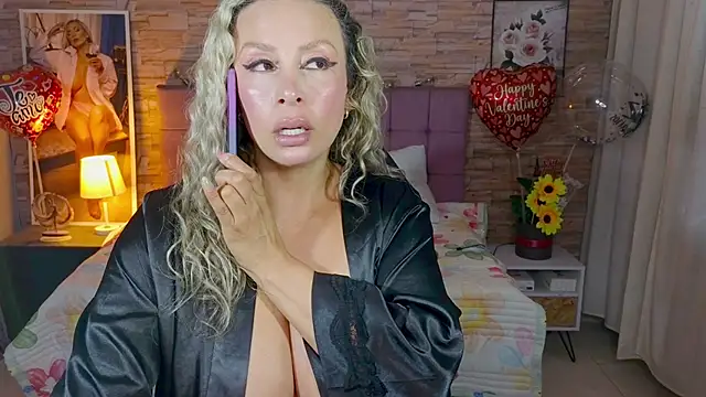 katalinahell2 online show from March 13, 2026, 10:38 pm