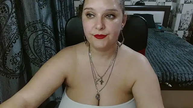 Boolochka online show from June 6, 2026, 7:29 pm