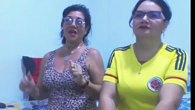 Snapshot of sexycristina_2 chatting on June 23, 2026, 3:10 pm sexycristina 2 online show from June 23, 2026, 3:10 pm